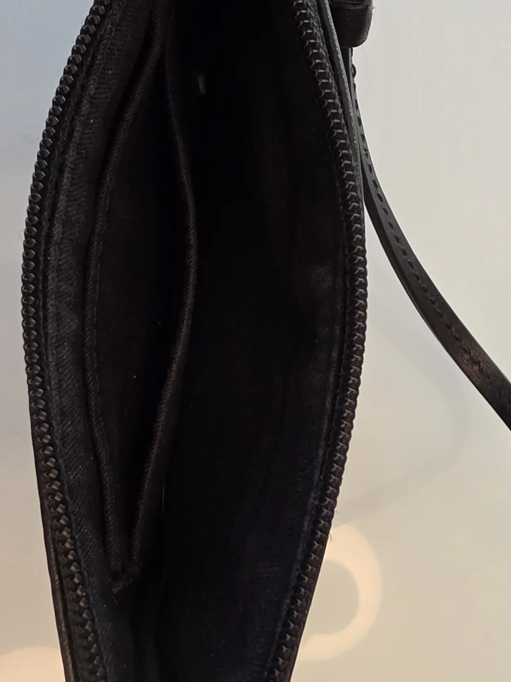 Vintage Coach Black Leather Wristlet - Coach New York